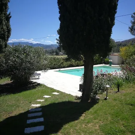La Cigalette Bed & Breakfast *